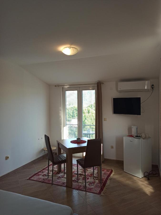 Lastva Holliday Rooms 布德瓦 外观 照片